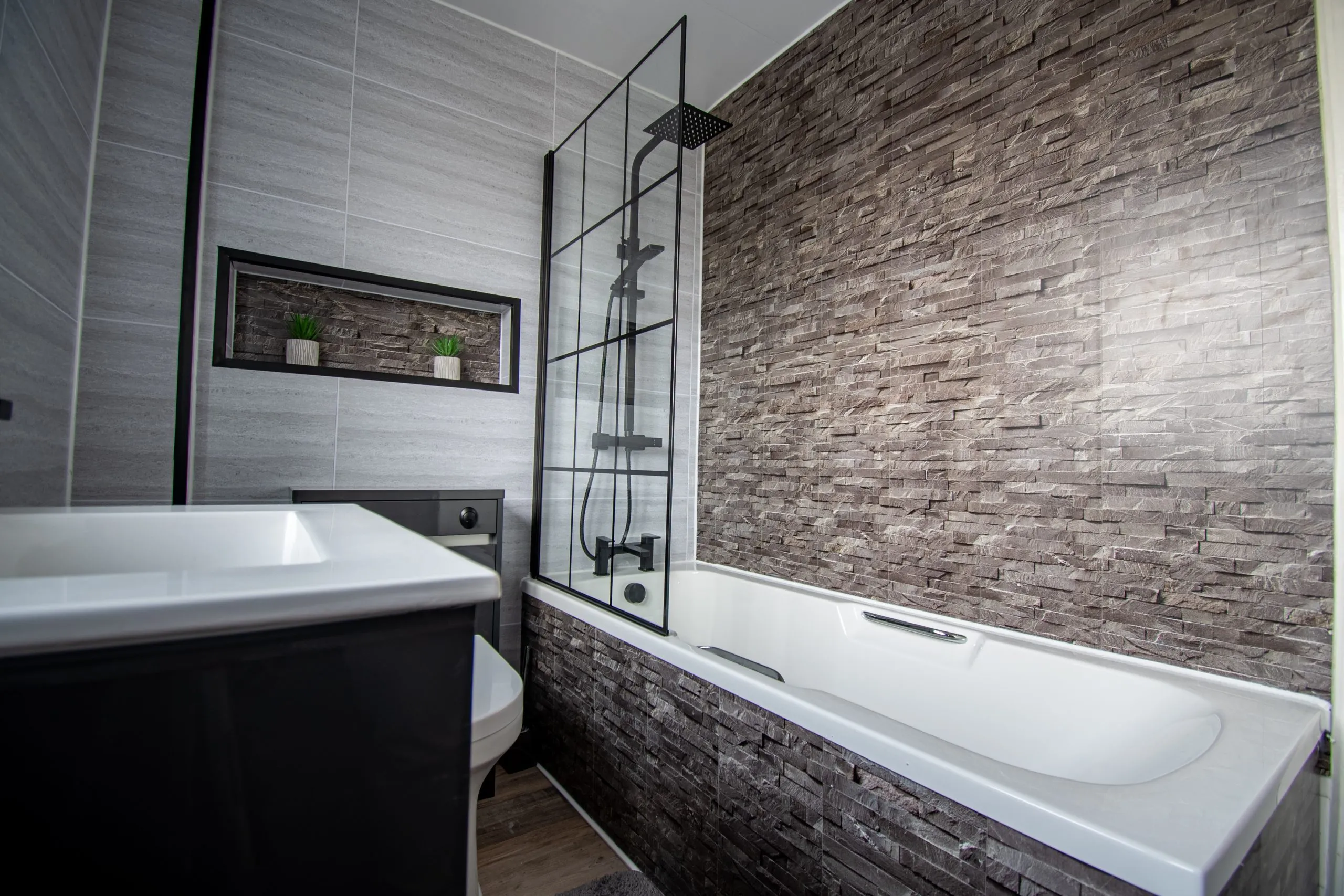 Family bathroom installation by DH1 Bathrooms in Durham — project 1