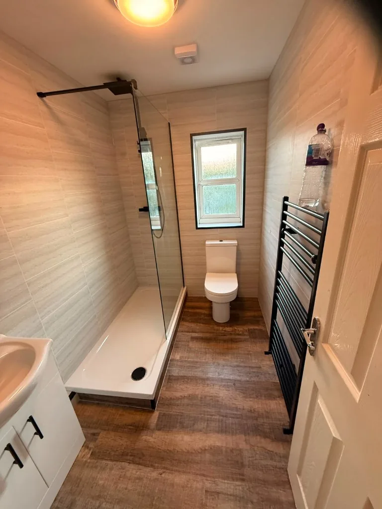 Bathroom in Tow Law