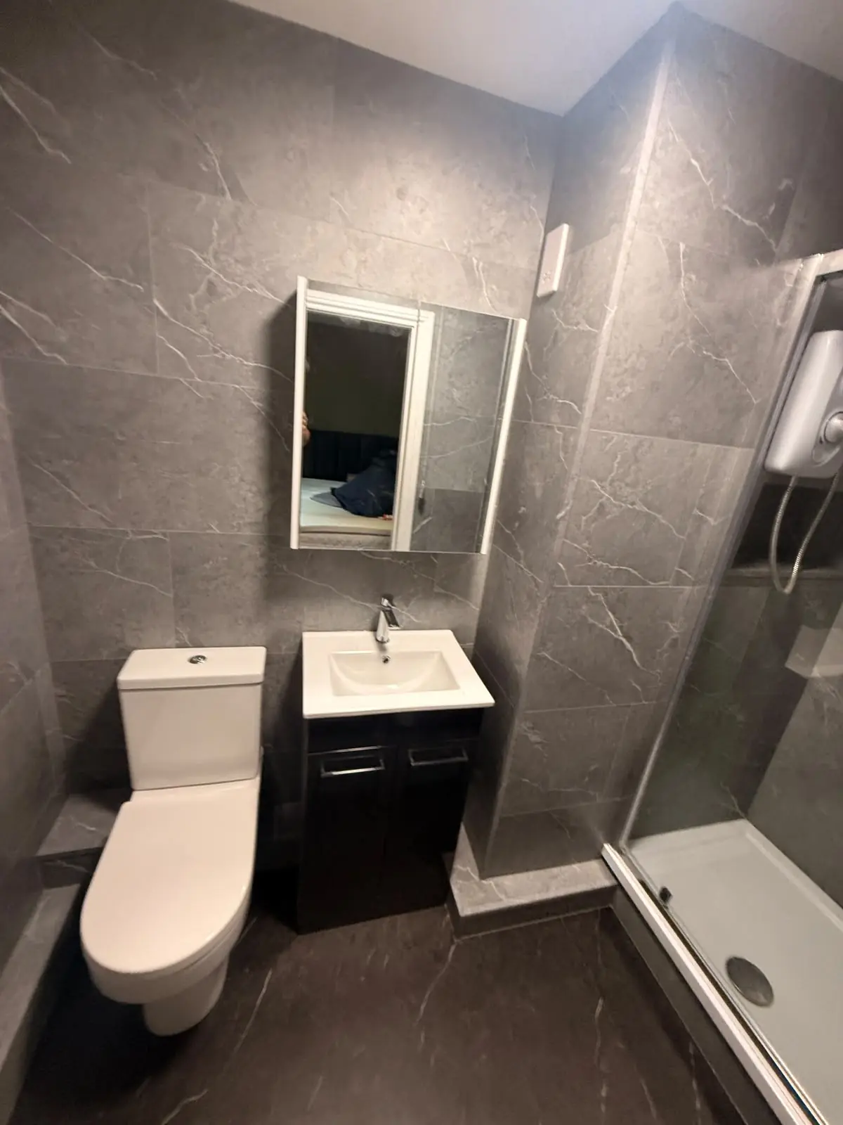 Perry Bathroom, Durham